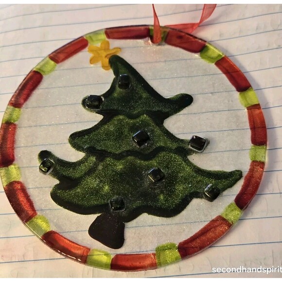 Christmas Tree Ornament Round Glass Fused With Glass Beads. - Picture 2 of 3